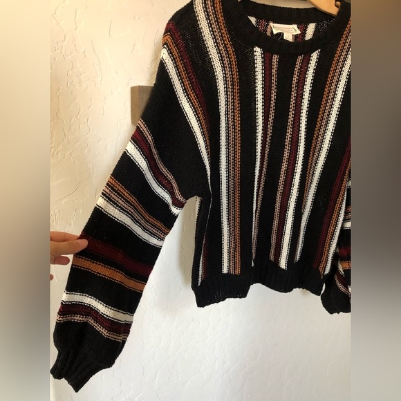 Loveriche|Boho knit crewneck sweater in vintage style stripes•Grandpa sweater - Picture 4 of 10